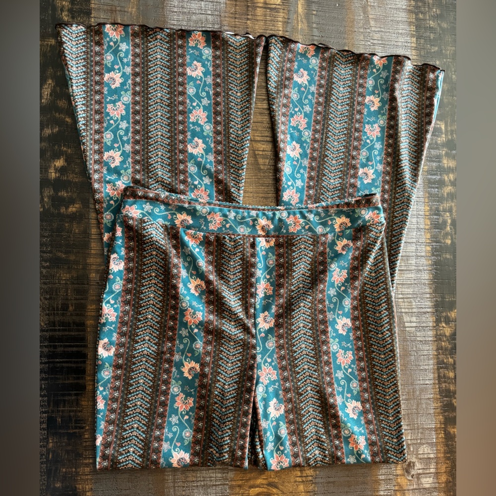 🎀 Womens Pants High Rise Flair Floral Pattern Brown Teal Peach Size Large